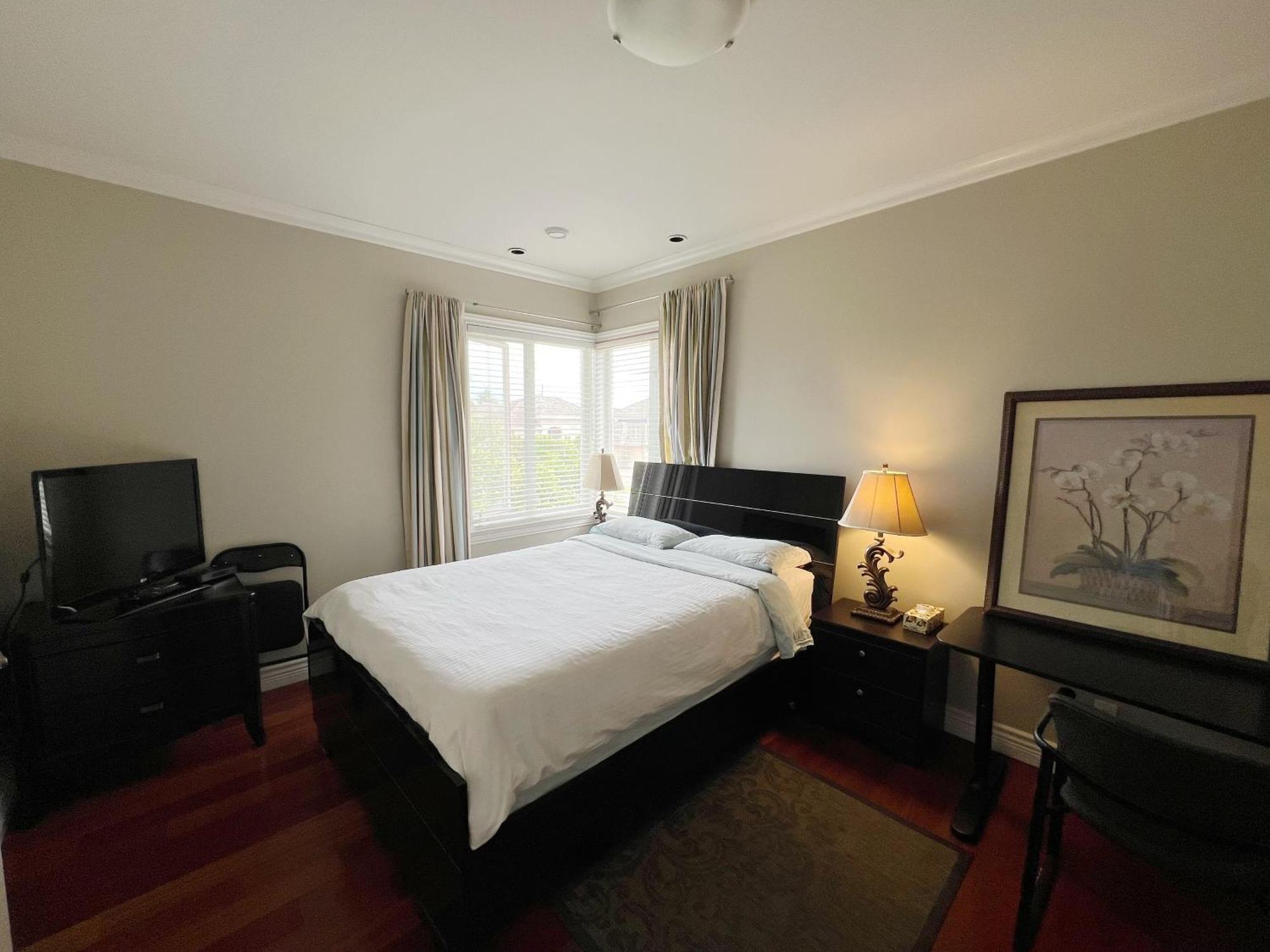 Lucky Room, A Comfortable Bedroom With Private Bathroom Close To Yvr ริชมอนด์ ภายนอก รูปภาพ